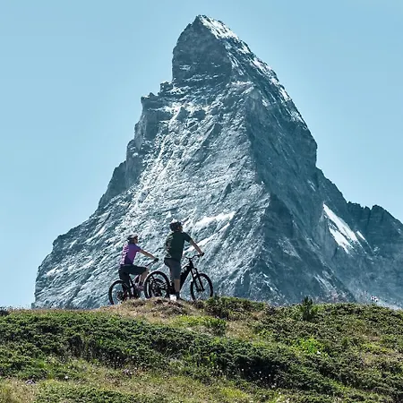 Enzian - Matterhorn Sicht Bei Der Bergbahn Inspiringplaceszermatt Apartment *