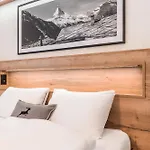 Enzian - Matterhorn Sicht Bei Der Bergbahn Inspiringplaceszermatt * Zermatt