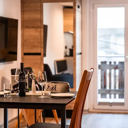 Enzian - Matterhorn Sicht Bei Der Bergbahn Inspiringplaceszermatt *