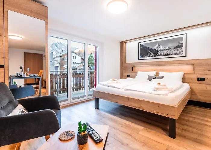 Enzian - Matterhorn Sicht Bei Der Bergbahn Inspiringplaceszermatt