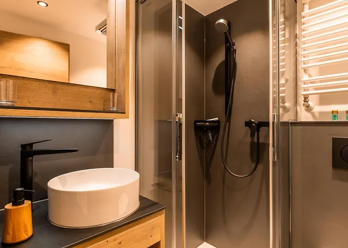 Enzian - Matterhorn Sicht Bei Der Bergbahn Inspiringplaceszermatt 公寓 *